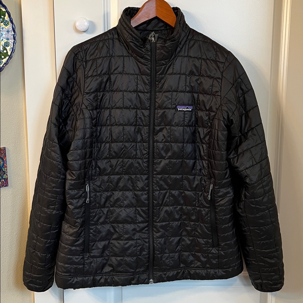 Patagonia Black Nano puff Jacket L